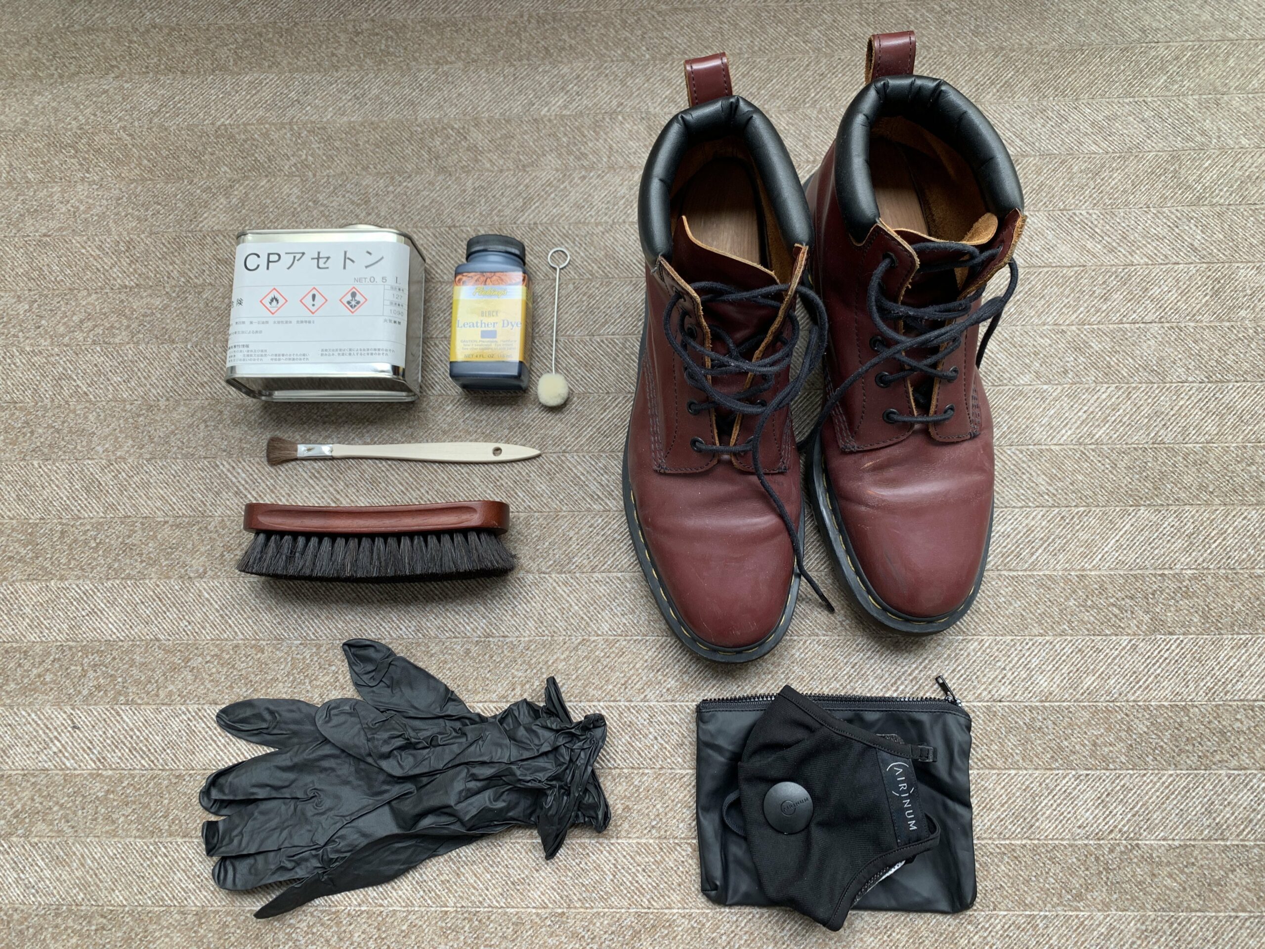 How to Dye Dr Martens Black - Alex Kwa