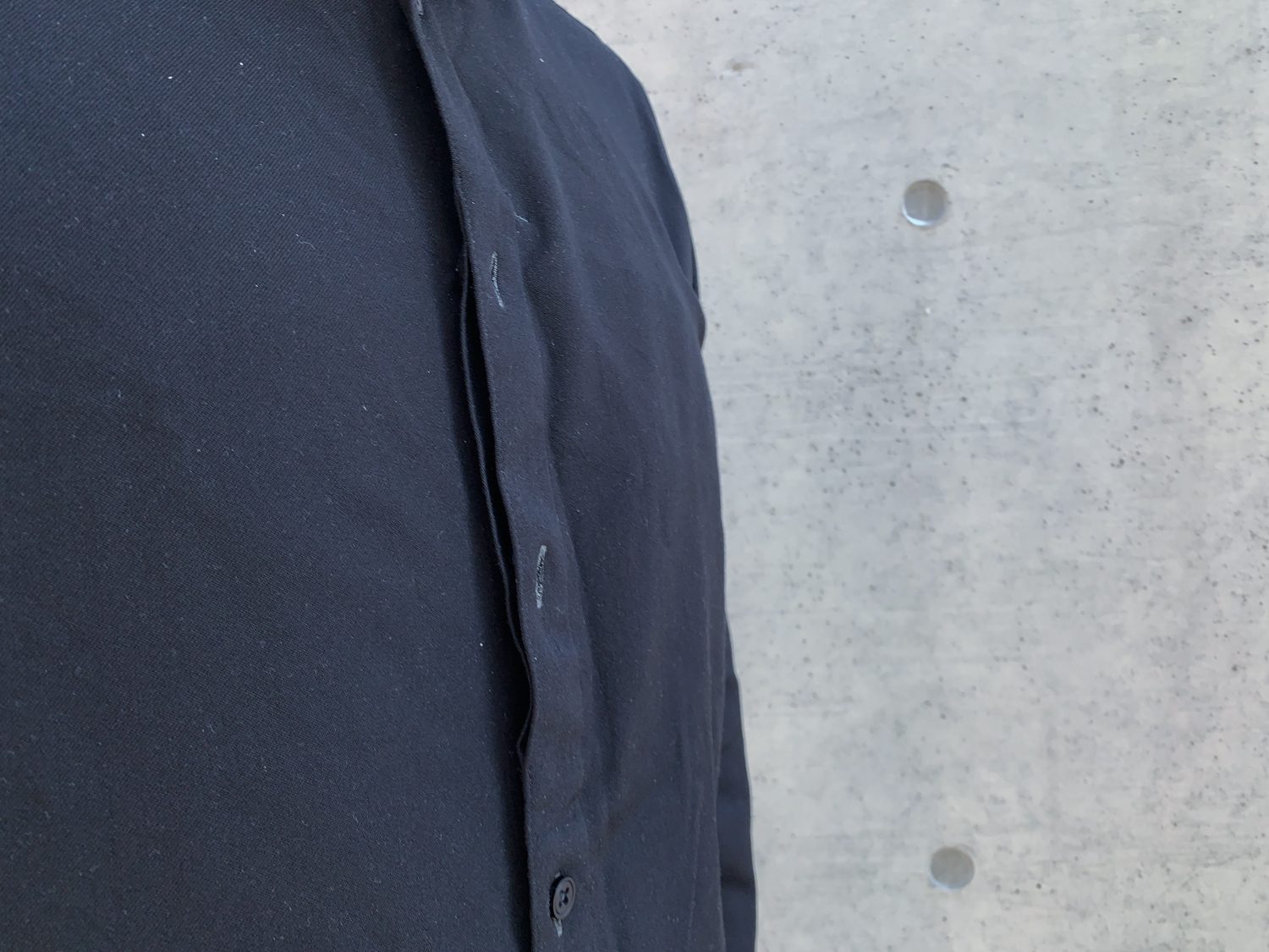 This merino shirt has a hidden pocket.