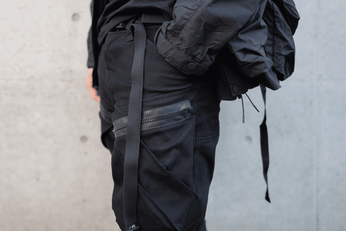 Riot Division 2 Pockets Zipped Heavy Cotton Pants - Alex Kwa