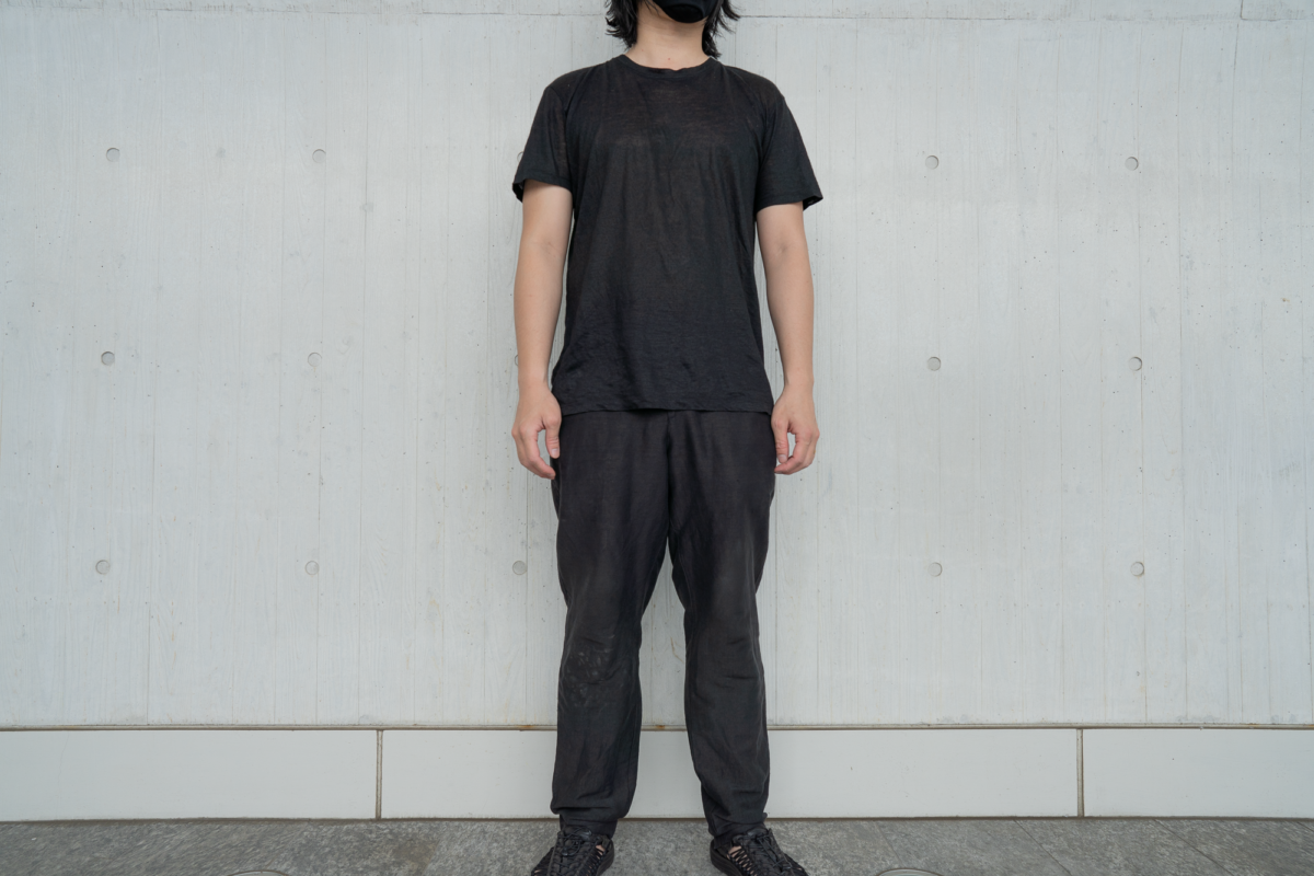 With the Outlier Ramielust T-Shirt, Outlier Injected Linen Pants, and KEEN UNEEK Sandal.