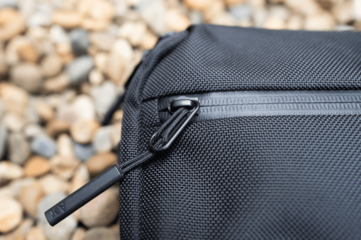 aer travel kit vs dopp