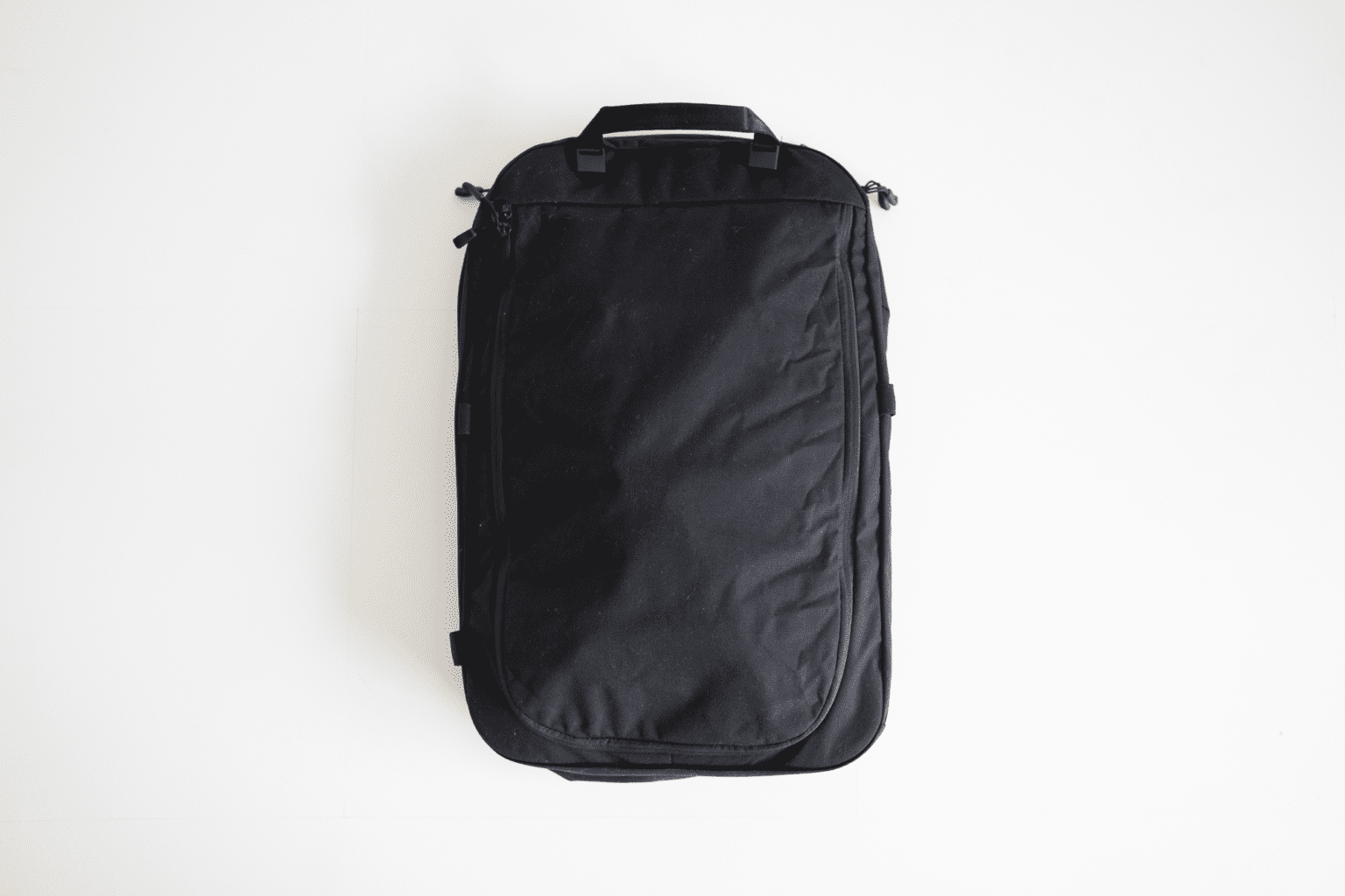 Minaal Carry-on 2.0 Travel Backpack Review - Alex Kwa