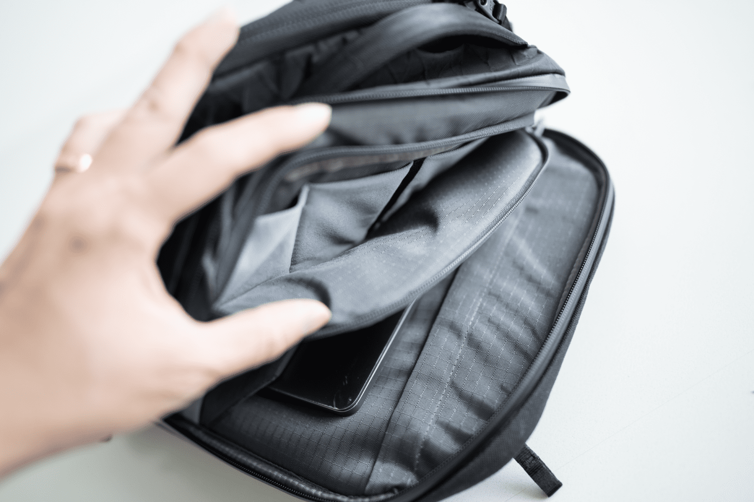 Able Carry Max Backpack Review - Alex Kwa