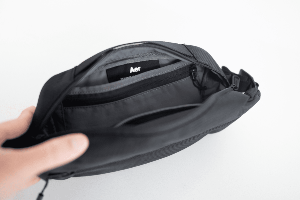 Review: The AER City Sling Bag - AGEIST