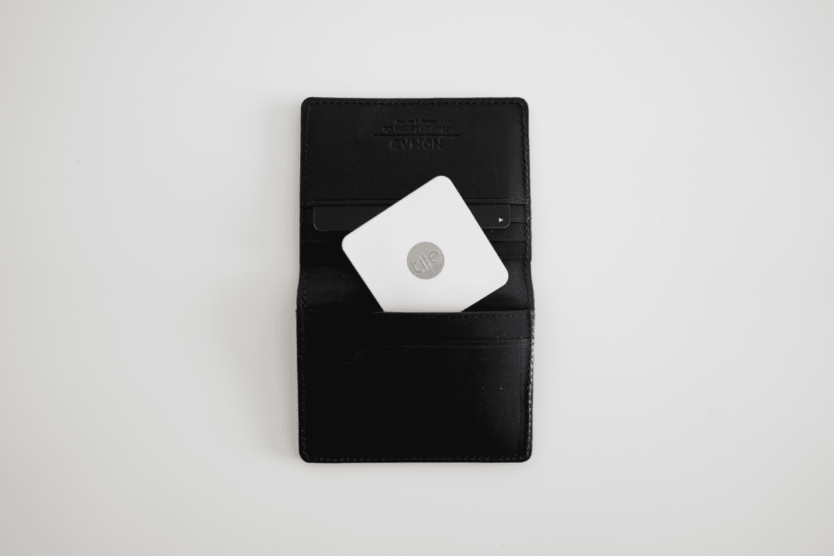 Nomad Slim Wallet w/ Tile Tracking Review: Your Next Wallet