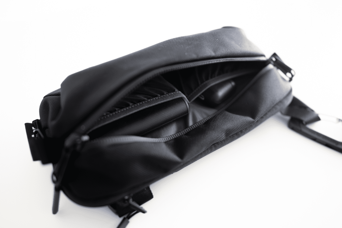 Aer Day Sling 2 Review - Alex Kwa