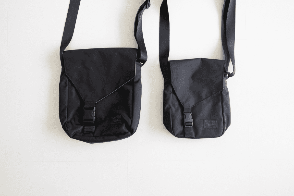 Size comparison between the two sizes of TOM BIHN Cafe Bag.