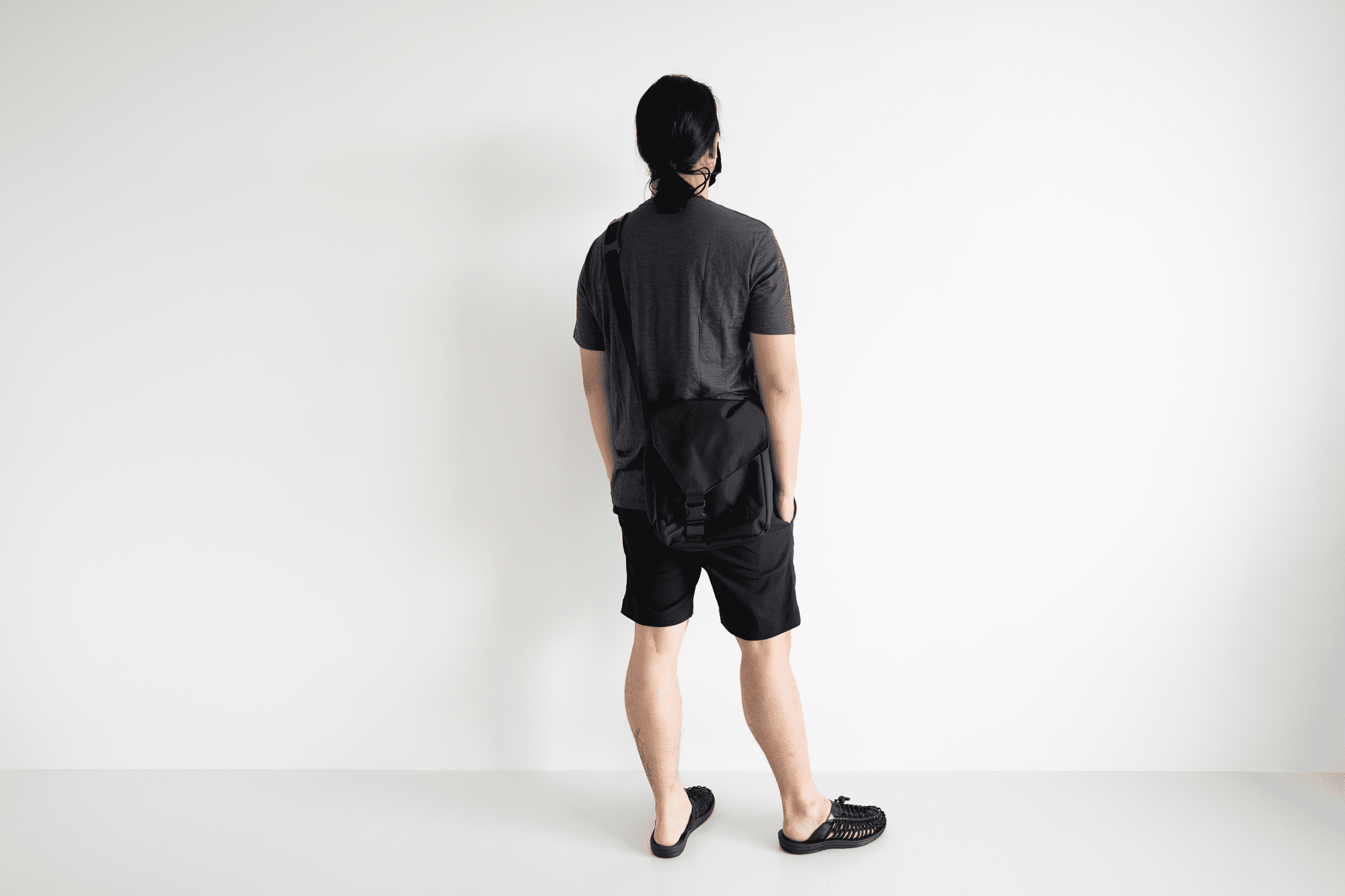 TOM BIHN Cafe Bag Review Alex Kwa tom-bihn-cafe-bag-review-alex-kwa