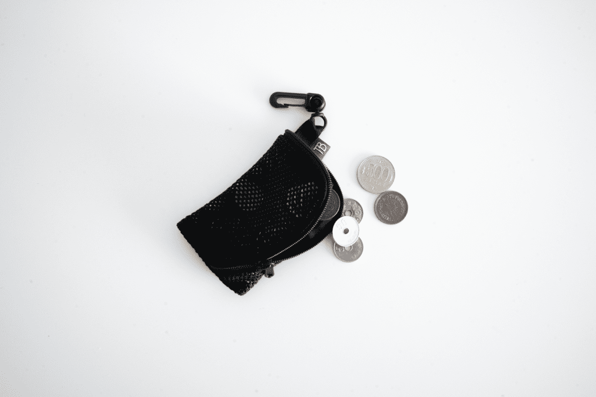 pouch size comparison