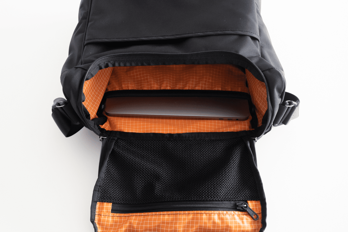 TOM BIHN Addax Review - Alex Kwa