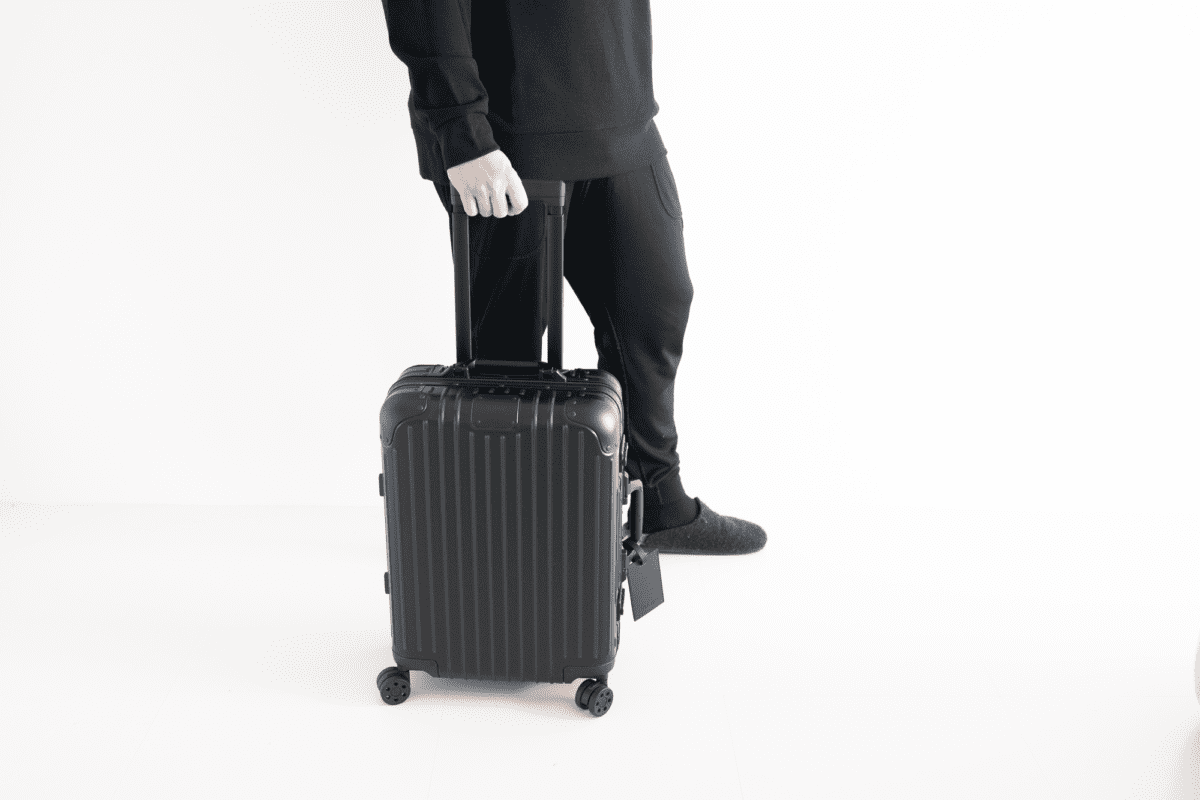 Size does matter: Which Rimowa Classic Flight carry on size?