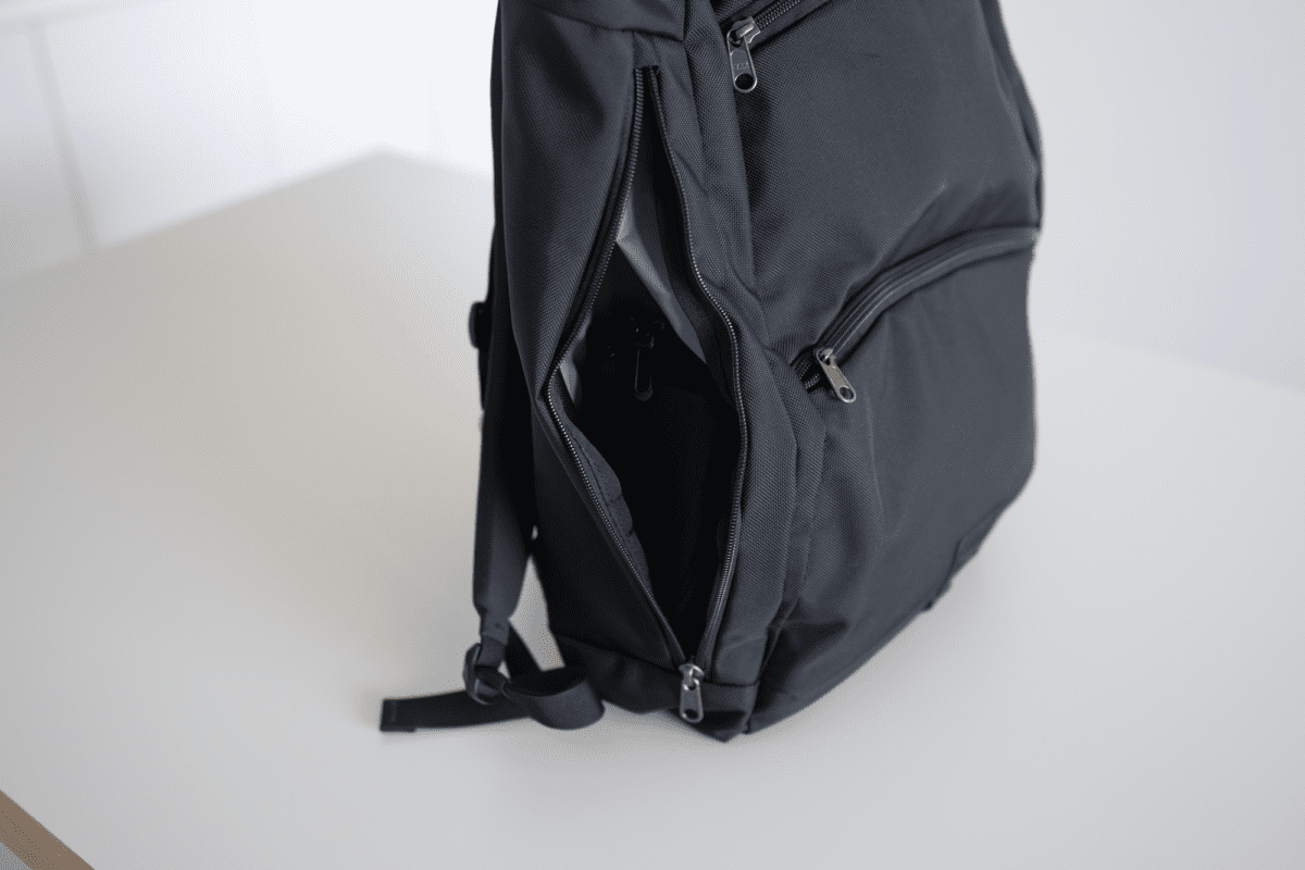 TOM BIHN Addax 31 Review